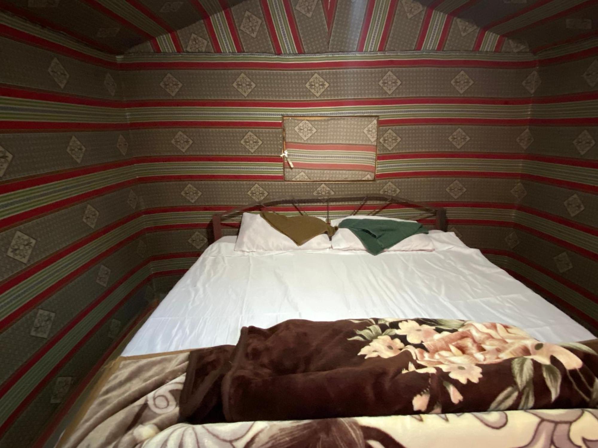 Bedouin Memories Camp Bed & Breakfast Wadi Rum Exterior foto